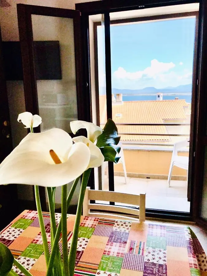 Casa vacanze Le case di Loris SantʼAntìoco