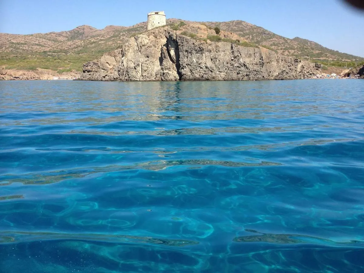 Casa vacanze Le case di Loris SantʼAntìoco Italia